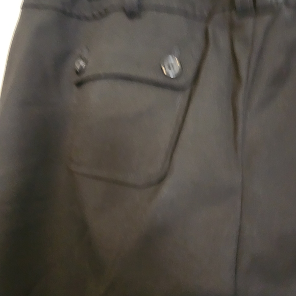 Ann Taylor  Shorts - Picture 4 of 9